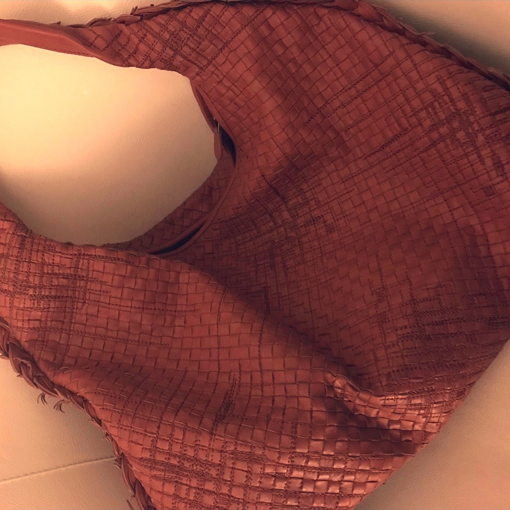 Bottega Veneta Appia Leather New Profondo Large